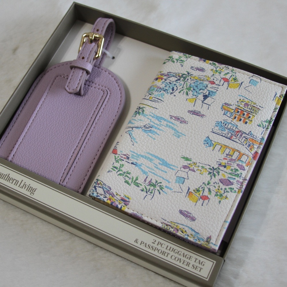 NWT Southern Living Passport Case Holder Cover and luggage Tag 2 Pc Set